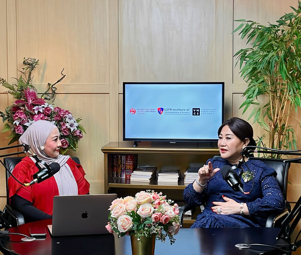 Teknologi AI Personal Branding Kepemimpinan Perempuan
