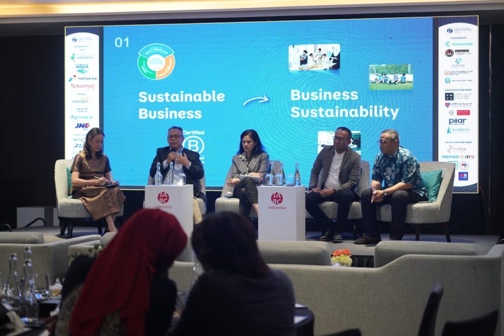 Danone Indonesia melalui Brand AQUA Tekankan Komunikasi Keberlanjutan Terintegrasi dan Dampak Digital di IABC Indonesia Conference 2025